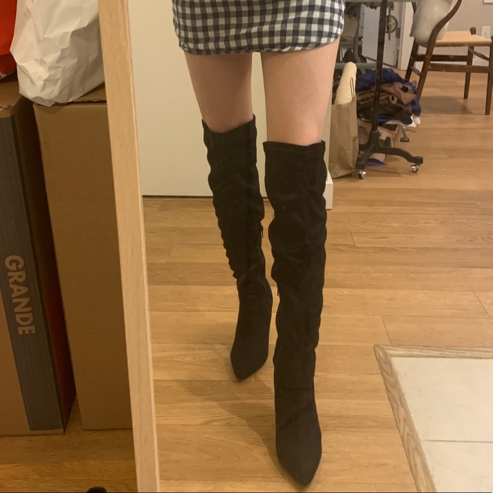High heel boots